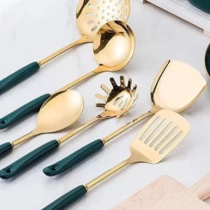 Éclat Gourmet – Luxe Kookgerei Set met Gouden Afwerking en Elegante Details